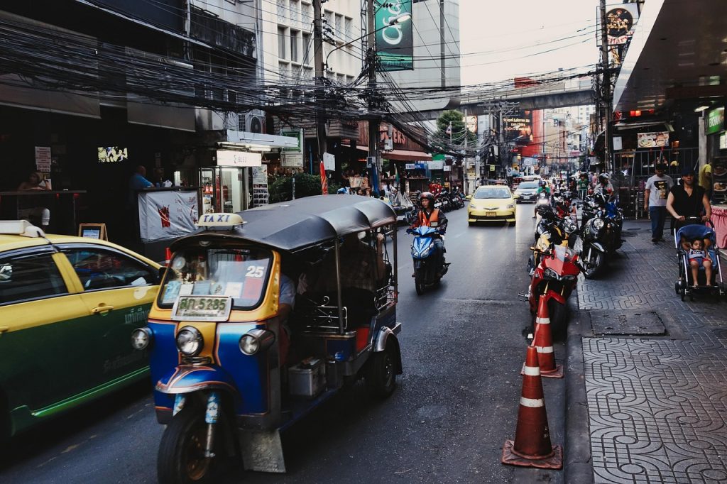 tuktuk